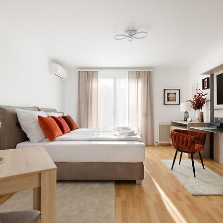 Neu! Apartment Mit Klimaanlage, Nahe Hauptbahnhof Wina Bagian luar foto