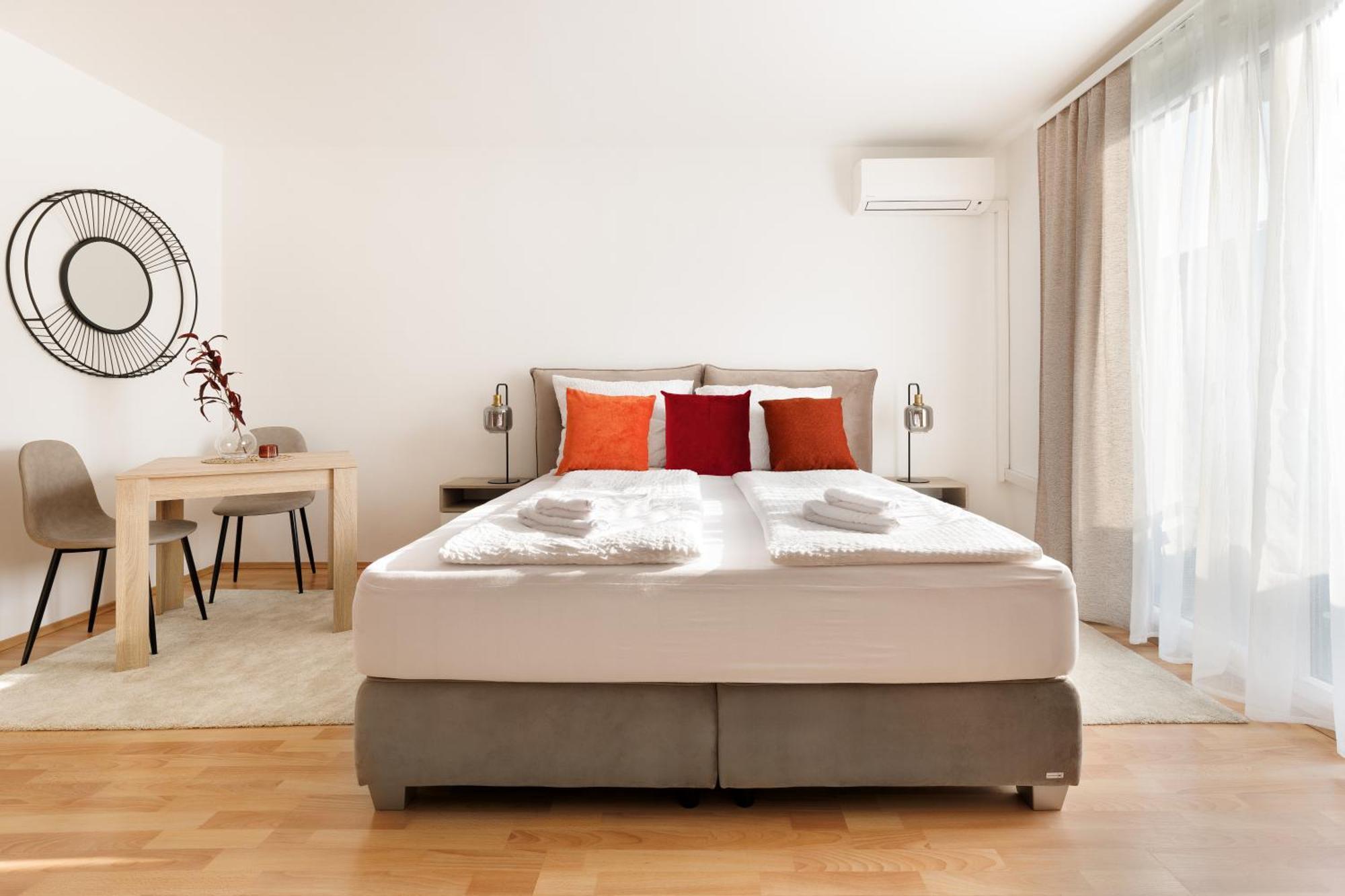 Neu! Apartment Mit Klimaanlage, Nahe Hauptbahnhof Wina Bagian luar foto