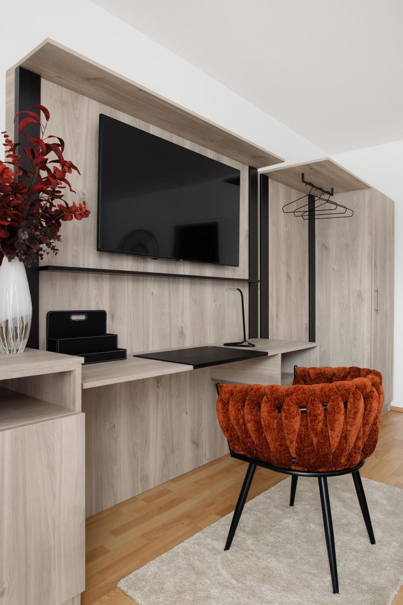 Neu! Apartment Mit Klimaanlage, Nahe Hauptbahnhof Wina Bagian luar foto