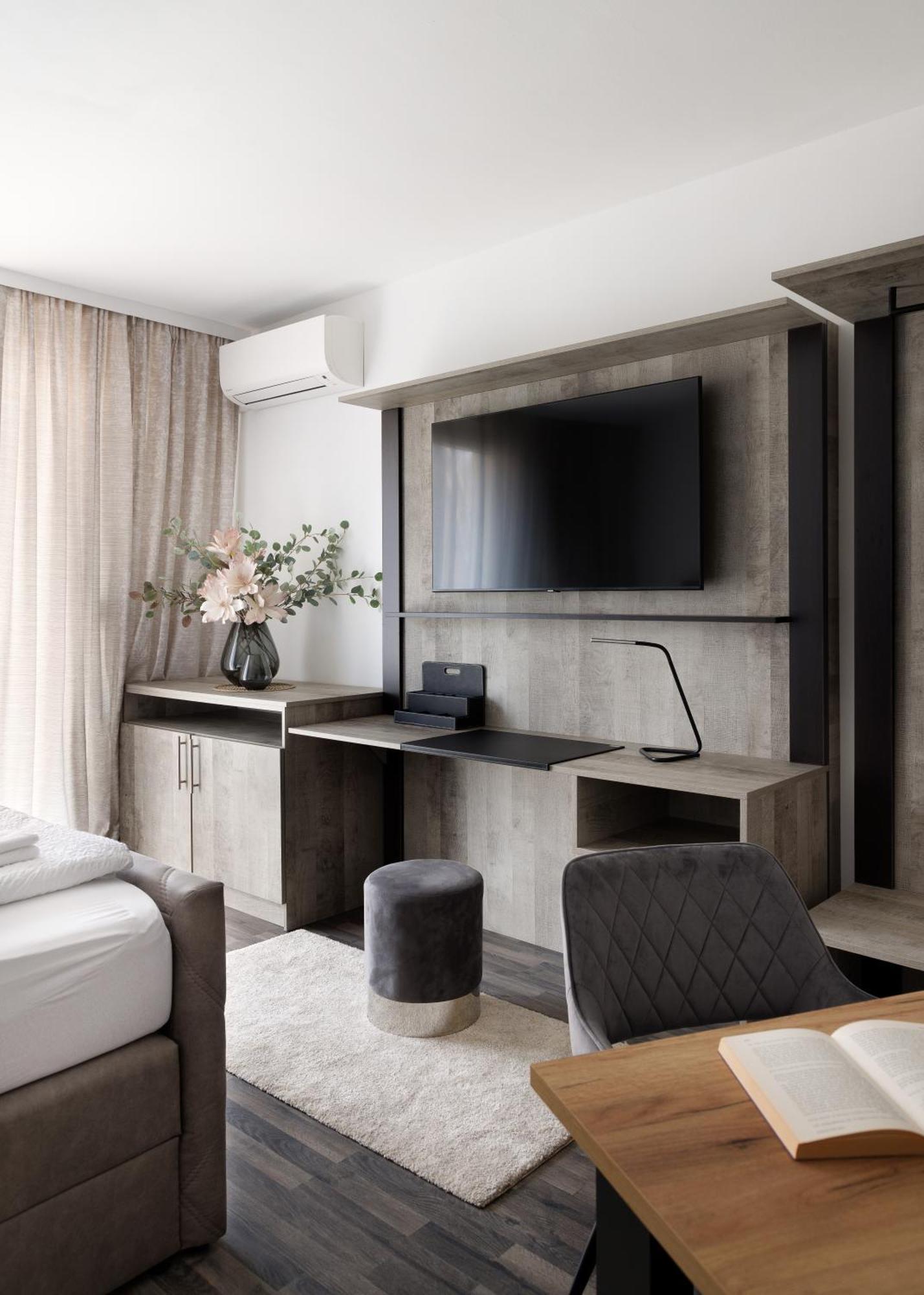 Neu! Apartment Mit Klimaanlage, Nahe Hauptbahnhof Wina Bagian luar foto